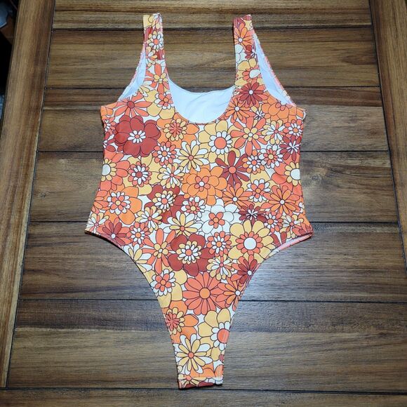 1Pc Orange Yellow & Red Flower Ladies Hi-Hip Swimsuit w/ Padded Top - Size Large - Picture 3 of 5